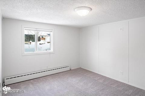 6721 E 10th Ave, Anchorage, AK 99504 photo 16