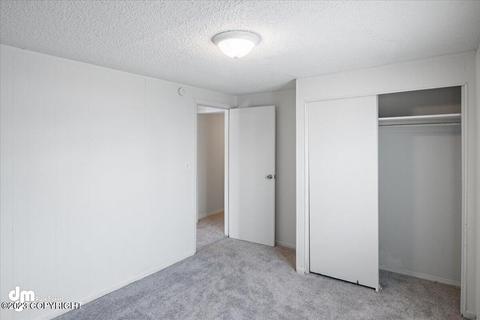 6721 E 10th Ave, Anchorage, AK 99504 photo 13