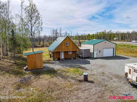 60827 S Parks Hwy, Willow, AK 99688