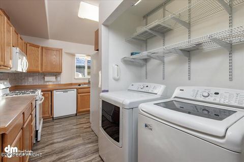 2323 E 68th Ave, Anchorage, AK 99507 photo 22