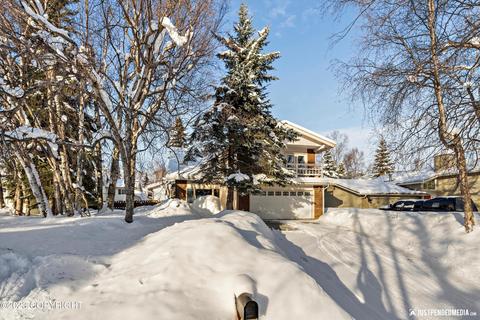 6731 Pickwick Pl, Anchorage, AK 99504 photo 47