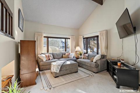 6731 Pickwick Pl, Anchorage, AK 99504 photo 7