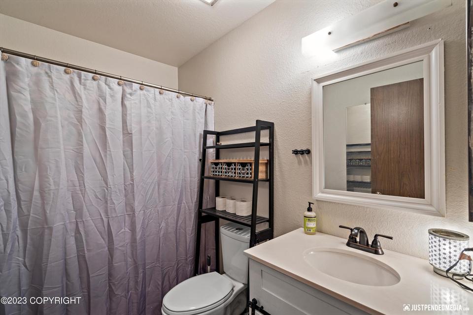  3100 Ward Pl # 29, Anchorage, AK 99517 photo 15