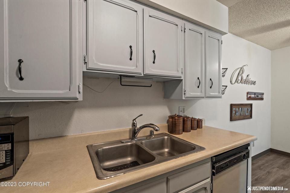 3100 Ward Pl # 29, Anchorage, AK 99517 photo 13