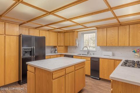 18221 Tedrow Cir, Eagle River, AK 99577 photo 10