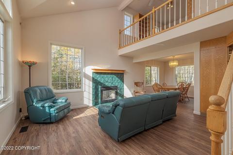 18221 Tedrow Cir, Eagle River, AK 99577 photo 5