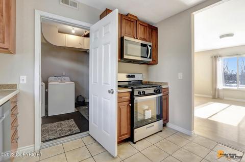 327 E 15th Ave, Anchorage, AK 99501 photo 7
