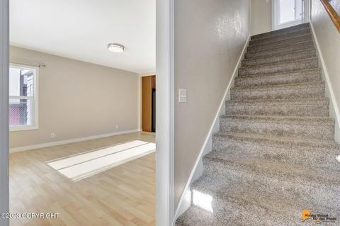 327 E 15th Ave, Anchorage, AK 99501 photo 21