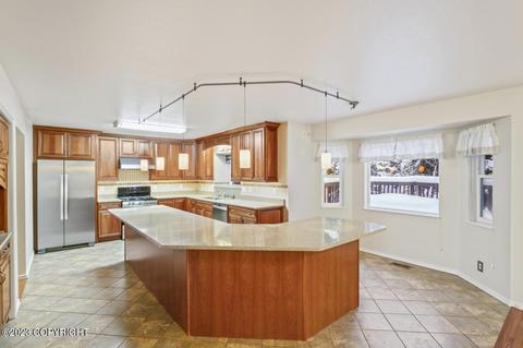19049 Mountain Point Cir, Eagle River, AK 99577 photo 11