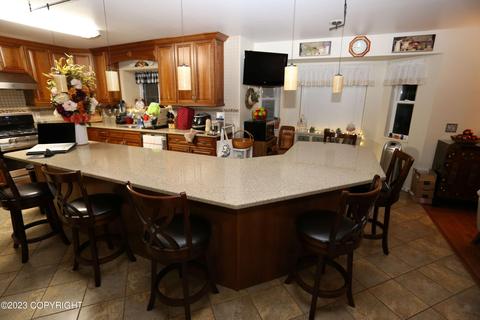 19049 Mountain Point Cir, Eagle River, AK 99577 photo 3