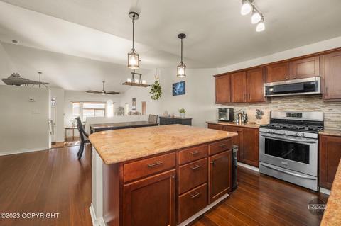 20519 Birch Crest Ln, Eagle River, AK 99577 photo 18