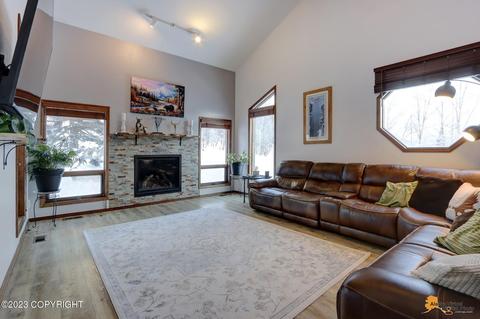 22808 Eagle Glacier Loop, Eagle River, AK 99577 photo 6
