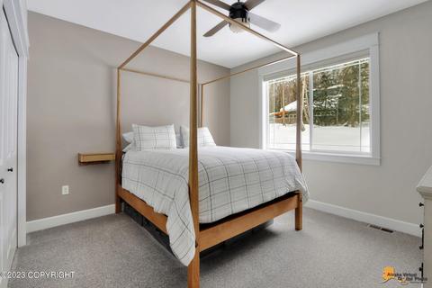 10050 Stewart Dr, Eagle River, AK 99577 photo 24