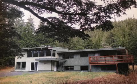 1215 Lake Ave, Cordova, AK 99574