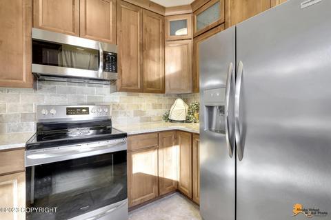 19434 Middleton Loop, Eagle River, AK 99577 photo 14