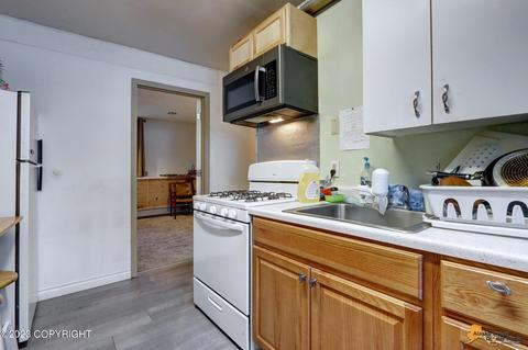 4505 E 8th Ave, Anchorage, AK 99508 photo 22