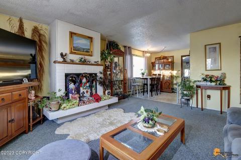 4505 E 8th Ave, Anchorage, AK 99508 photo 6