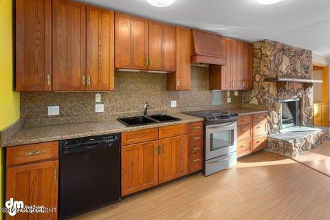 8500 Walker Cir, Anchorage, AK 99502 photo 28