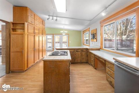 8500 Walker Cir, Anchorage, AK 99502 photo 16