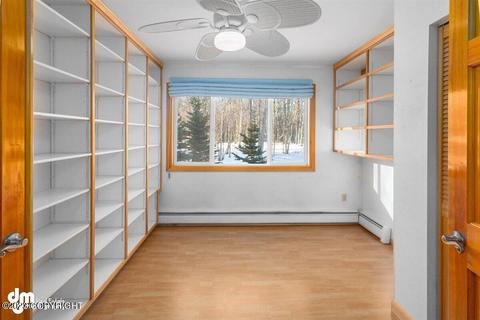 8500 Walker Cir, Anchorage, AK 99502 photo 38