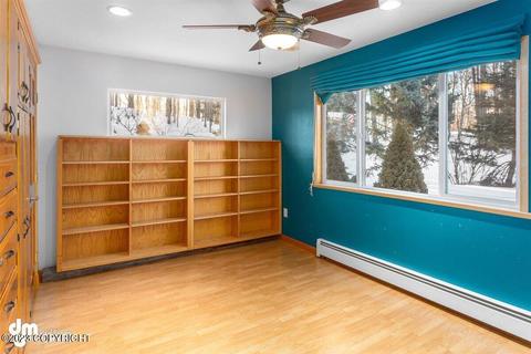 8500 Walker Cir, Anchorage, AK 99502 photo 40