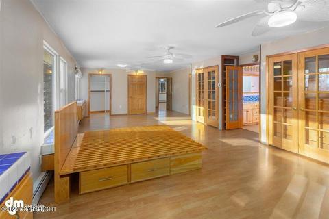 8500 Walker Cir, Anchorage, AK 99502 photo 23