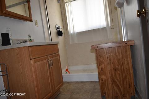 3324 Eide St, Anchorage, AK 99503 photo 8
