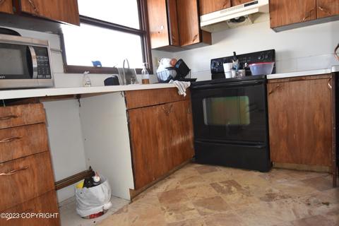 3324 Eide St, Anchorage, AK 99503 photo 9