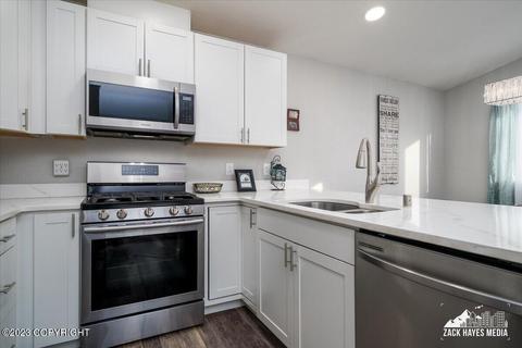 4140 Mclean Pl, Anchorage, AK 99504 photo 14
