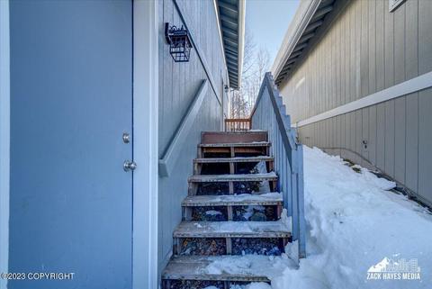4140 Mclean Pl, Anchorage, AK 99504 photo 4