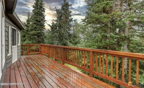 8681 E Klatt Rd, Anchorage, AK 99507 photo 37