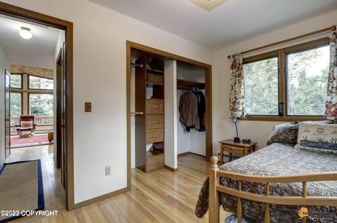 8681 E Klatt Rd, Anchorage, AK 99507 photo 17