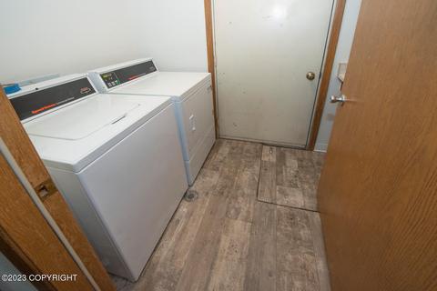 5821 E 6th Ave, Anchorage, AK 99504 photo 5