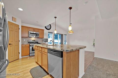 20535 Birch Crest Ln, Eagle River, AK 99577 photo 5
