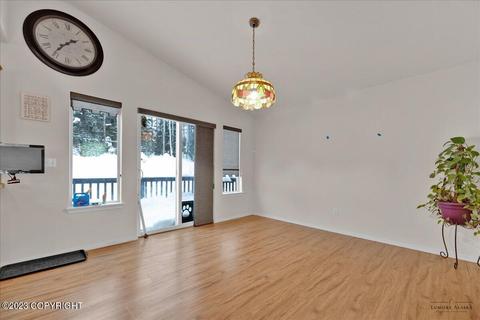 20535 Birch Crest Ln, Eagle River, AK 99577 photo 9