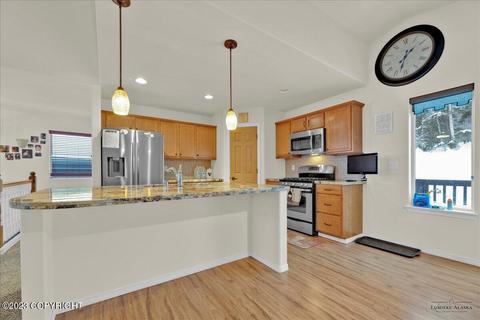 20535 Birch Crest Ln, Eagle River, AK 99577 photo 3