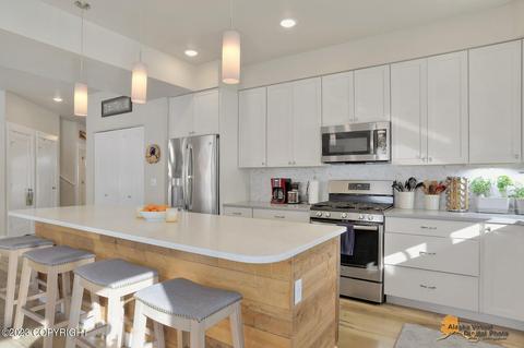 13832 Akers Cir, Eagle River, AK 99577 photo 10