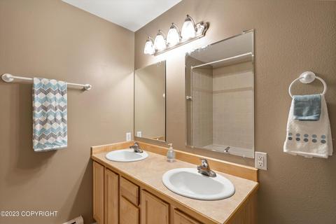 11739 Galloway Loop # 14, Eagle River, AK 99577 photo 20