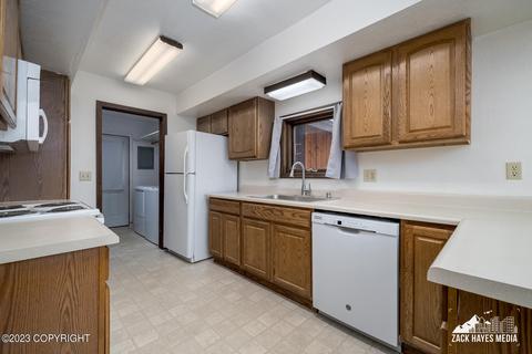 4030 E 67th Ave, Anchorage, AK 99507 photo 11
