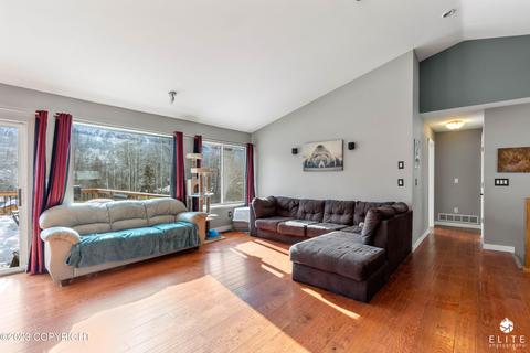 18900 Danny Dr, Eagle River, AK 99577 photo 5