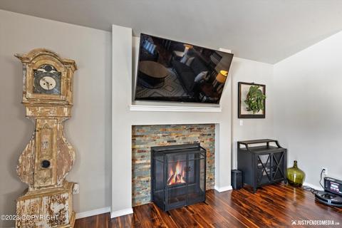 13497 Charmley Cir, Eagle River, AK 99577 photo 11