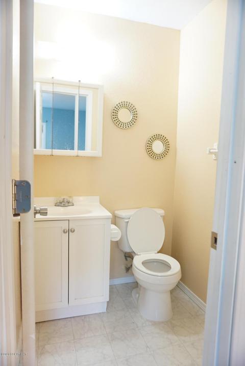 6501 E 10th Ave, Anchorage, AK 99504 photo 12