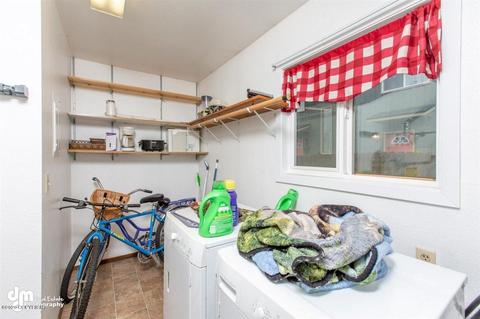 6501 E 10th Ave, Anchorage, AK 99504 photo 17