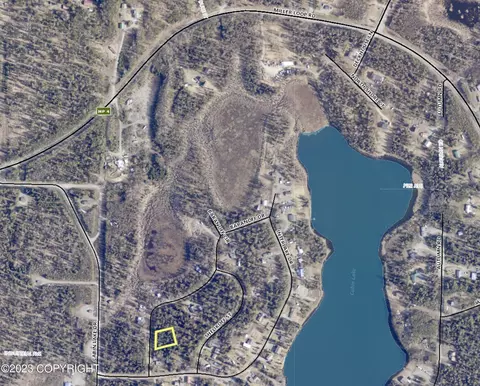 47766 Baranoff Dr, Nikiskinorth Kenai, AK 99635