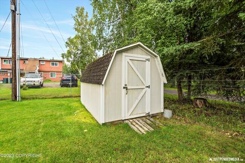 1602 E 41st Ct, Anchorage, AK 99508 photo 32