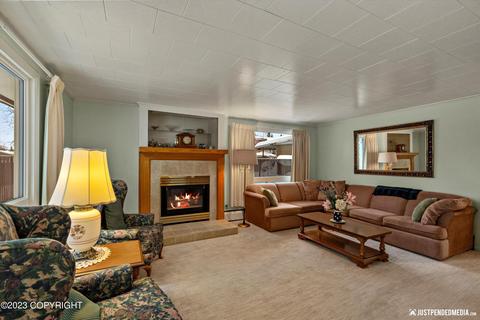 1602 E 41st Ct, Anchorage, AK 99508 photo 8