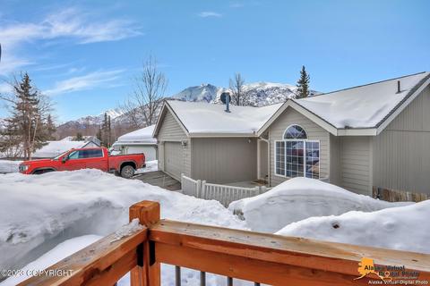 18520 Gibens Cir, Eagle River, AK 99577 photo 3
