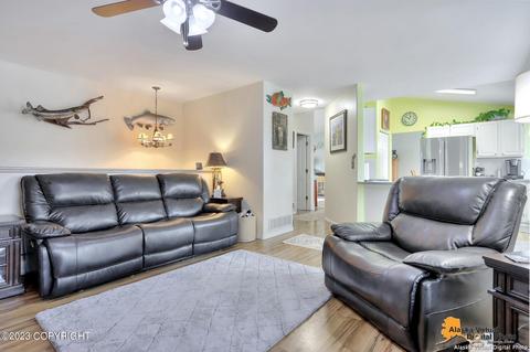 18520 Gibens Cir, Eagle River, AK 99577 photo 17