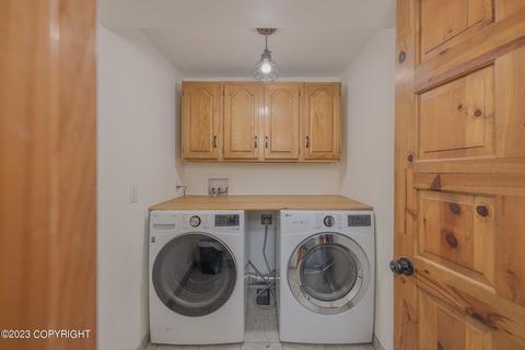 9825 Saaya Cir, Eagle River, AK 99577 photo 26
