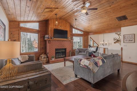 9825 Saaya Cir, Eagle River, AK 99577 photo 4